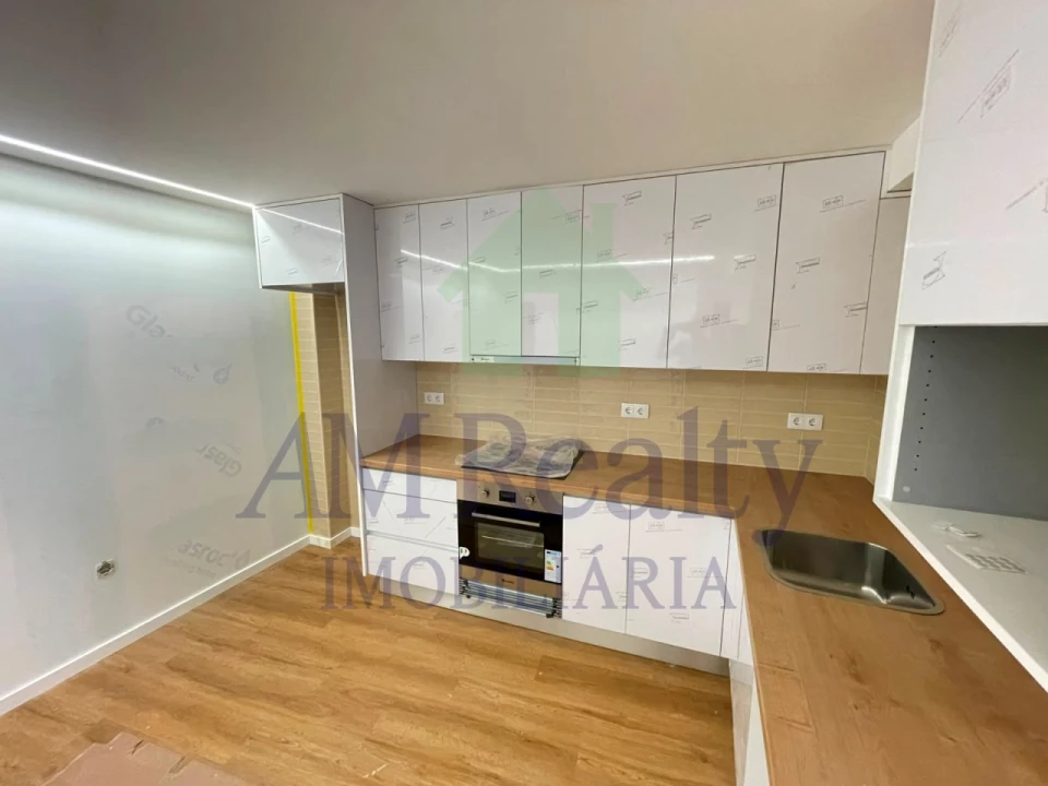 Moradia T3 para Venda em Peniche Foto 1