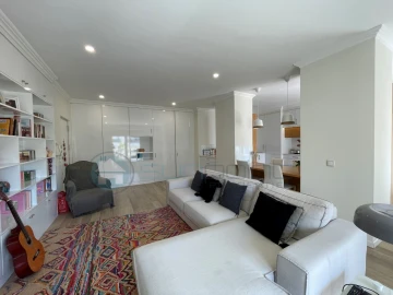 Apartamento T3 para Venda em Lagos (São Sebastião e Santa Maria)