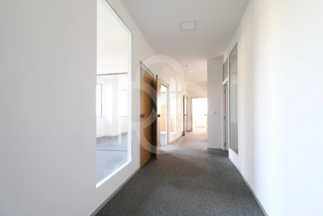 Escritório para Venda em Carnide Foto 11