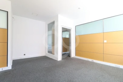 Escritório para Venda em Carnide