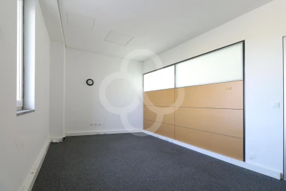 Escritório para Venda em Carnide