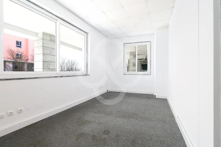 Escritório para Venda em Carnide Foto 12