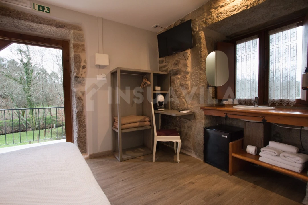 Moradia T12 para Venda em Cerdal Foto 24