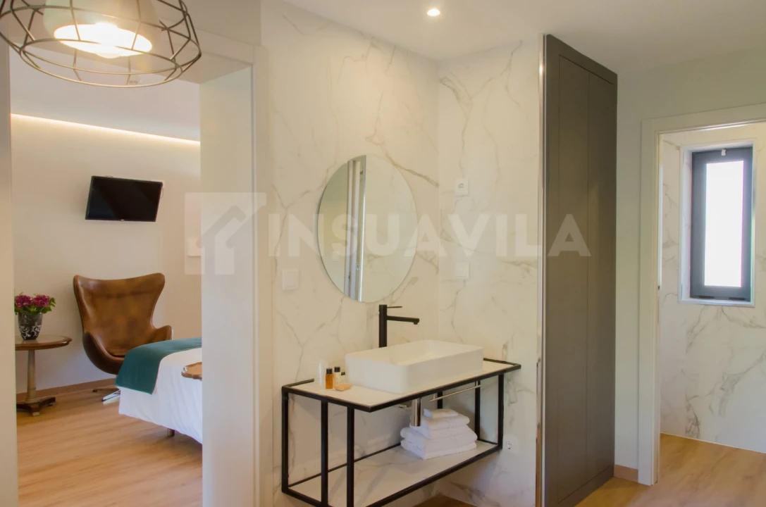 Moradia T12 para Venda em Cerdal Foto 36