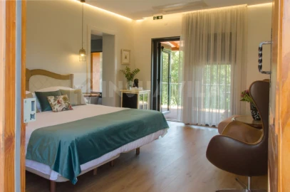 Moradia T12 para Venda em Cerdal