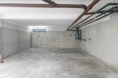 Apartamento T3 para Venda em Charneca de Caparica e Sobreda