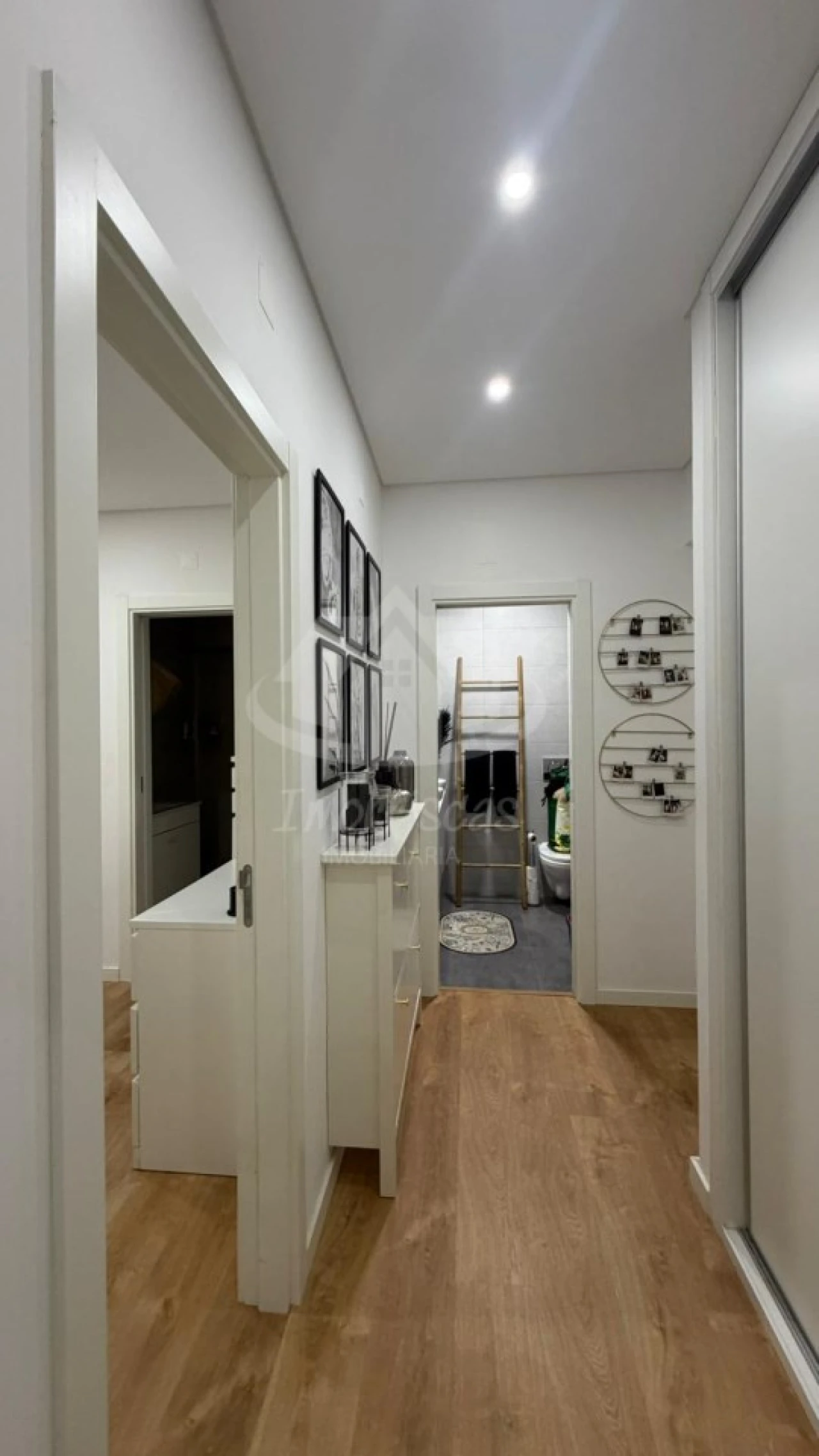 Apartamento T2 para Venda em Póvoa de Santa Iria e Forte da Casa Foto 16