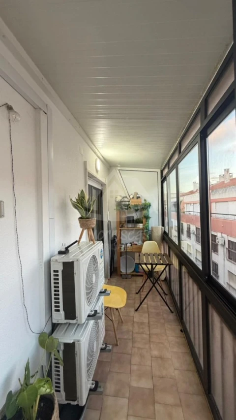 Apartamento T2 para Venda em Póvoa de Santa Iria e Forte da Casa