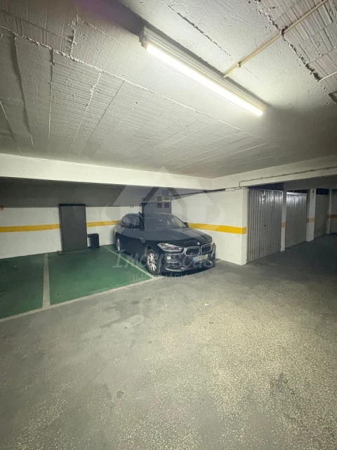 Apartamento T2 para Venda em Póvoa de Santa Iria e Forte da Casa