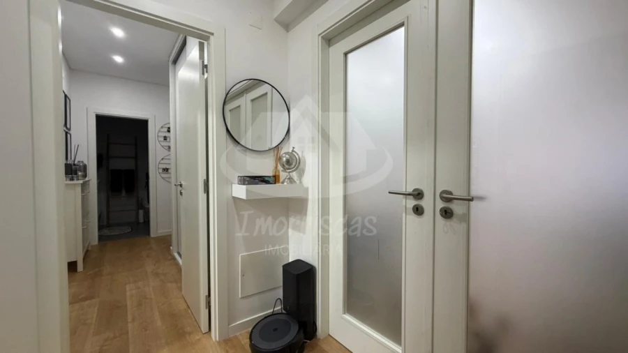 Apartamento T2 para Venda em Póvoa de Santa Iria e Forte da Casa Foto 14