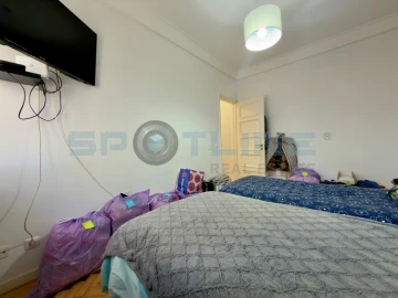 Apartamento T2 para Arrendamento em Alvalade