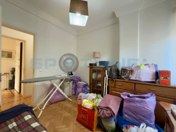 Apartamento T2 para Arrendamento em Alvalade