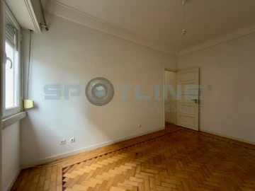 Apartamento T2 para Arrendamento em Alvalade