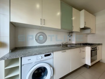 Apartamento T2 para Arrendamento em Alvalade