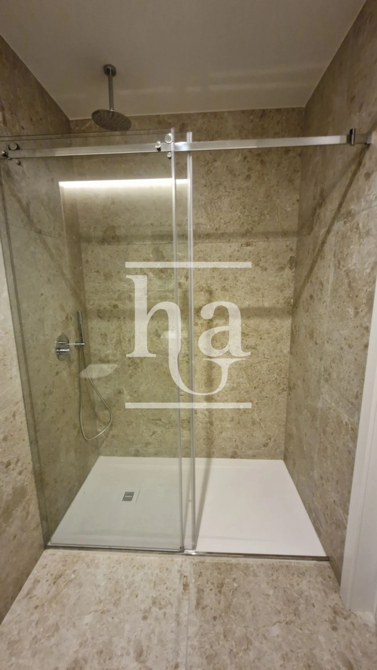 Apartamento T1 para Venda em Cidade da Maia Foto 17