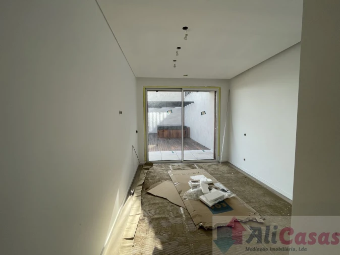 Apartamento T3 para Venda em São Martinho do Porto Foto 24