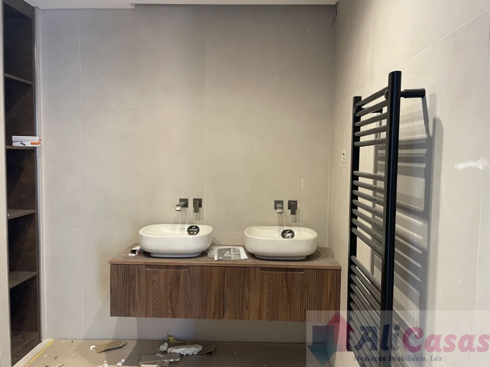 Apartamento T3 para Venda em São Martinho do Porto Foto 19