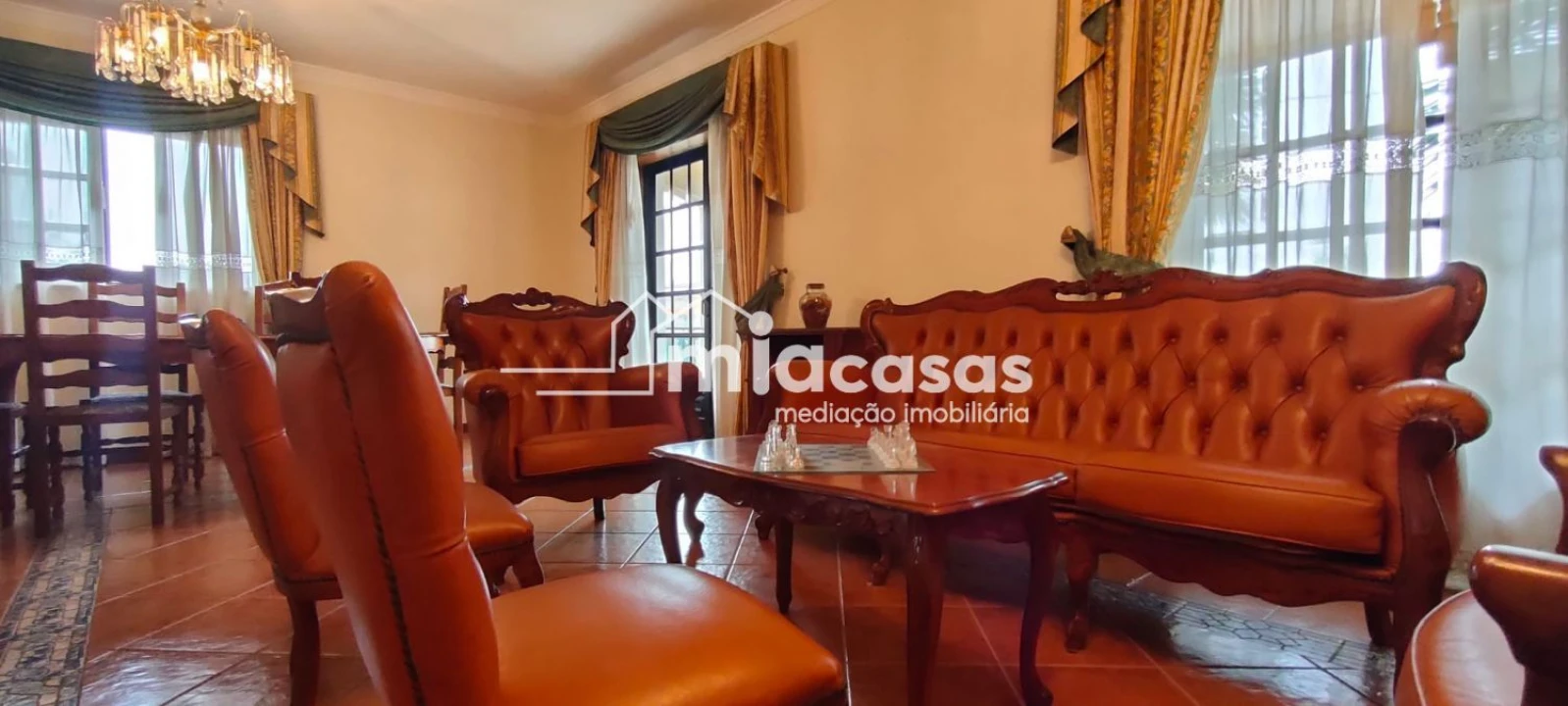 Moradia T4 para Venda em Oiã Foto 12