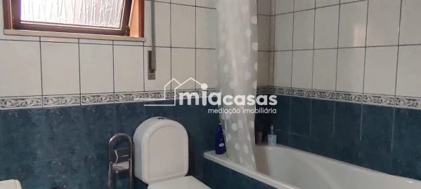 Moradia T4 para Venda em Oiã