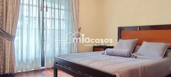 Moradia T4 para Venda em Oiã