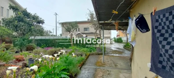 Moradia T4 para Venda em Oiã