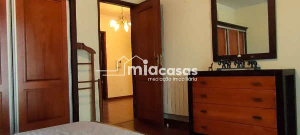 Moradia T4 para Venda em Oiã