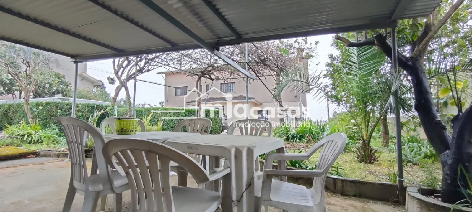 Moradia T4 para Venda em Oiã Foto 1