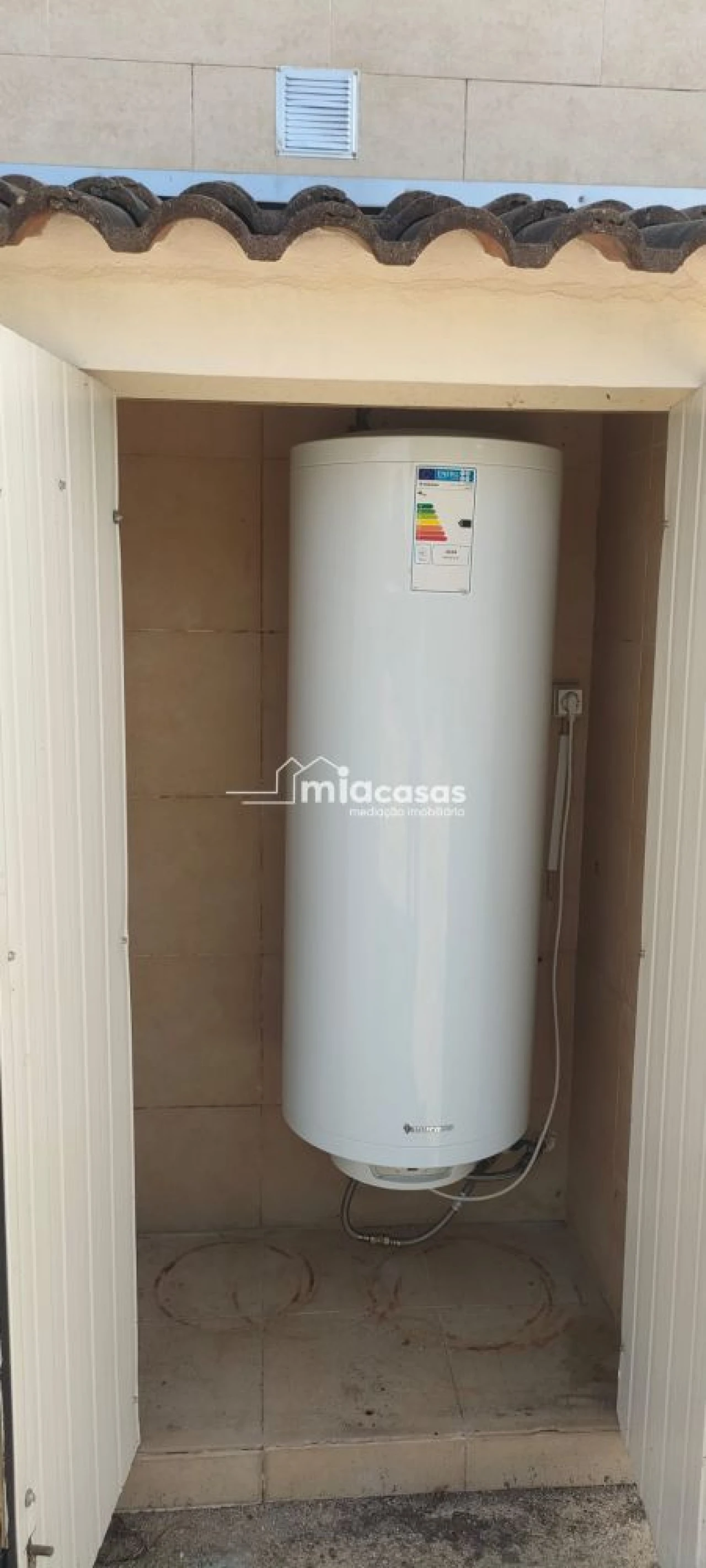 Moradia T4 para Venda em Oiã Foto 47