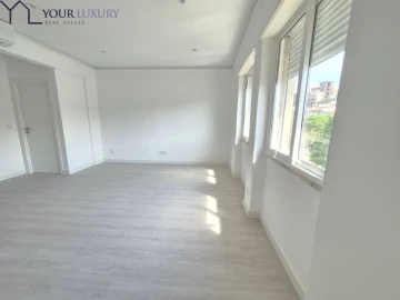 Apartamento T2 para Venda em Odivelas