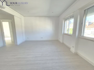 Apartamento T2 para Venda em Odivelas