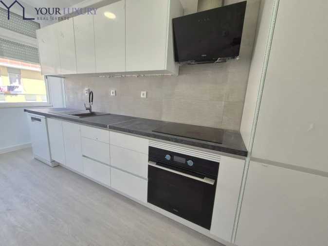 Apartamento T2 para Venda em Odivelas