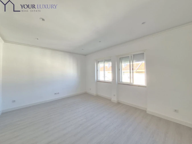 Apartamento T2 para Venda em Odivelas Foto 5