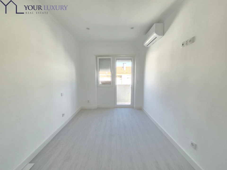 Apartamento T2 para Venda em Odivelas Foto 15