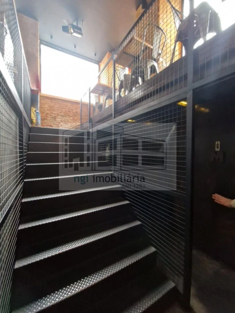 Loja para Trespasse em Areeiro