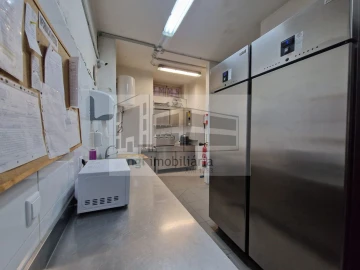 Loja para Trespasse em Areeiro