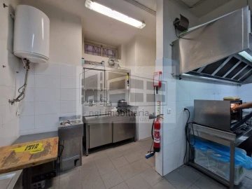 Loja para Trespasse em Areeiro