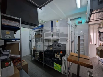 Loja para Trespasse em Areeiro