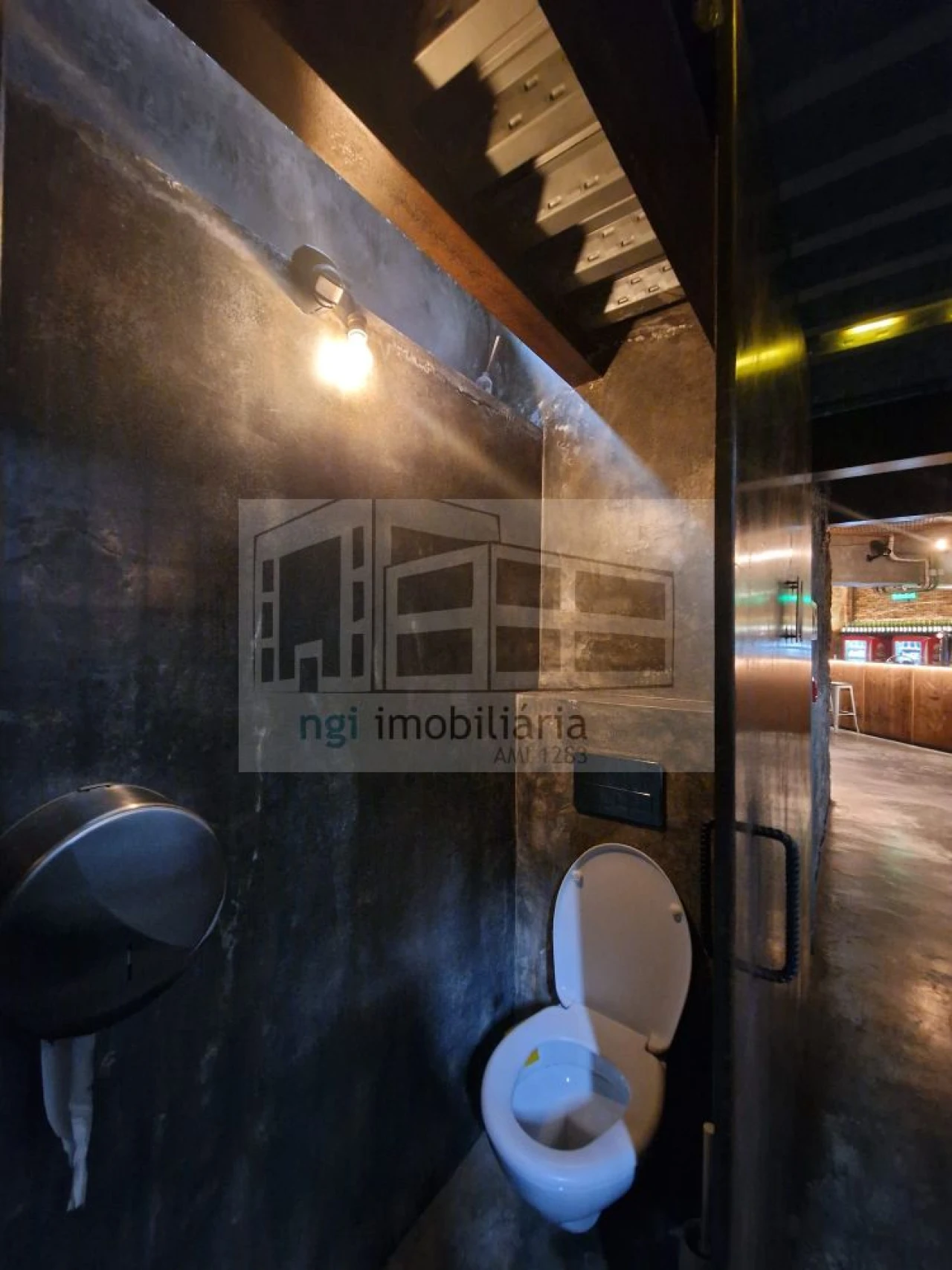 Loja para Trespasse em Areeiro Foto 9