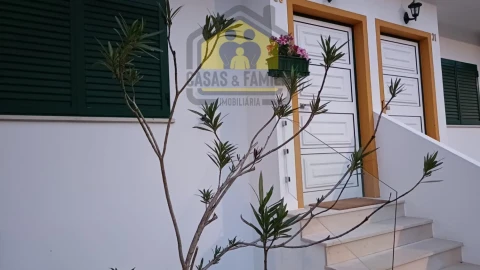 Moradia T2 para Venda em Abrantes (São Vicente e São João) e Alferrarede