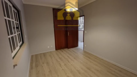 Moradia T2 para Venda em Abrantes (São Vicente e São João) e Alferrarede