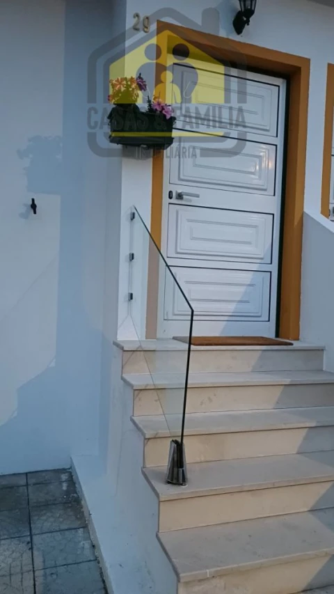 Moradia T2 para Venda em Abrantes (São Vicente e São João) e Alferrarede