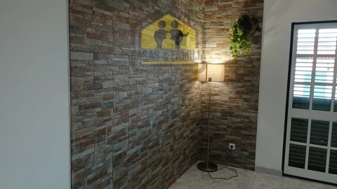 Moradia T2 para Venda em Abrantes (São Vicente e São João) e Alferrarede