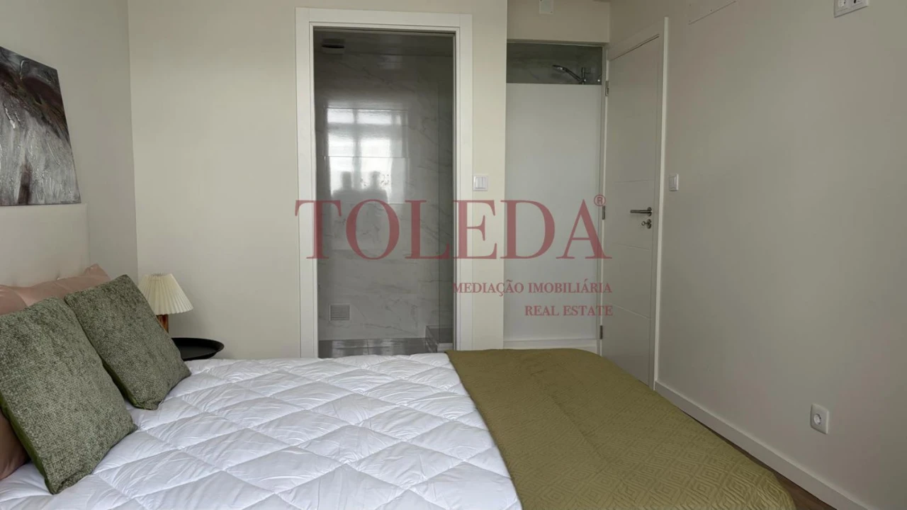 Apartamento T3 para Venda em Benfica Foto 24