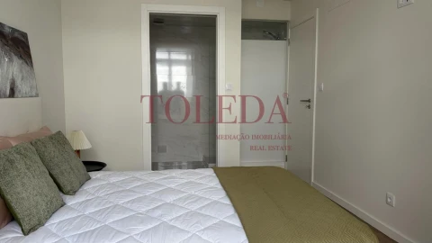 Apartamento T3 para Venda em Benfica