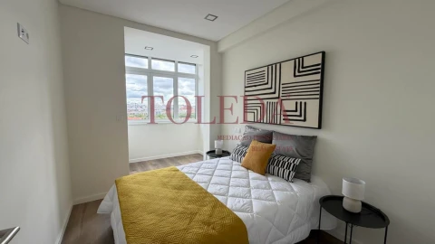 Apartamento T3 para Venda em Benfica