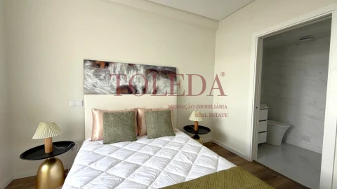 Apartamento T3 para Venda em Benfica