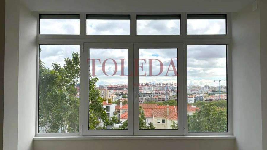 Apartamento T3 para Venda em Benfica Foto 19