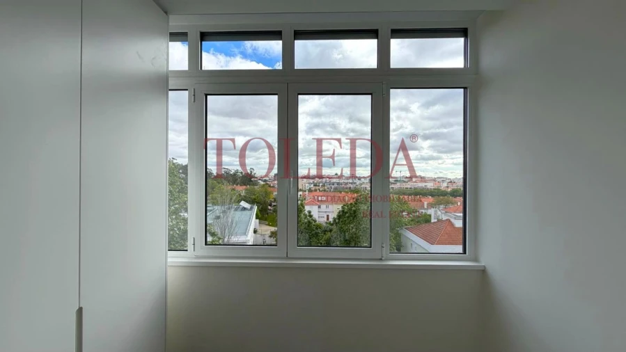 Apartamento T3 para Venda em Benfica Foto 34