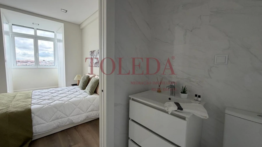 Apartamento T3 para Venda em Benfica Foto 28