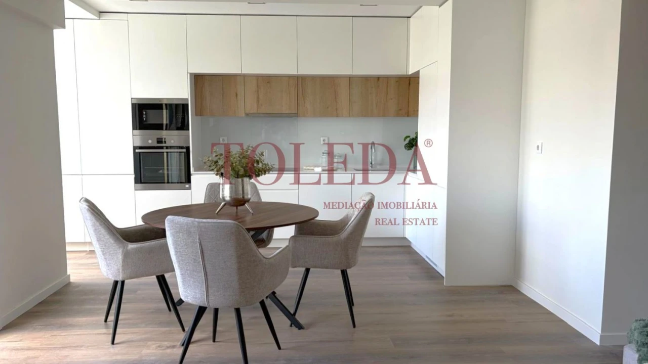 Apartamento T3 para Venda em Benfica Foto 11